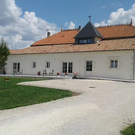 Domaine D' Arcalis Bed & Breakfast Archiac