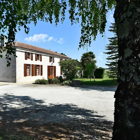 Domaine D' Arcalis Archiac