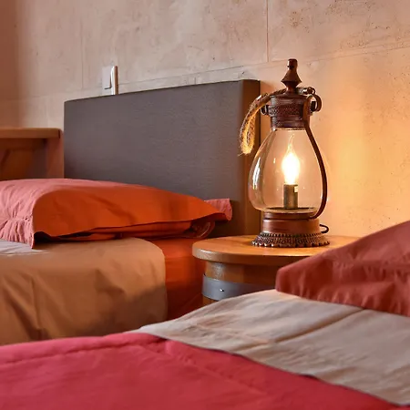 Bed & Breakfast Domaine D' Arcalis