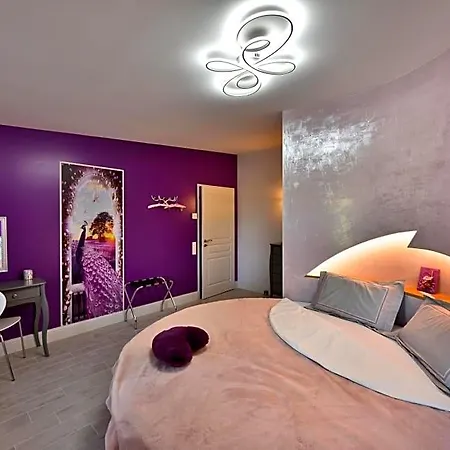 Domaine D' Arcalis Couette-café 3*