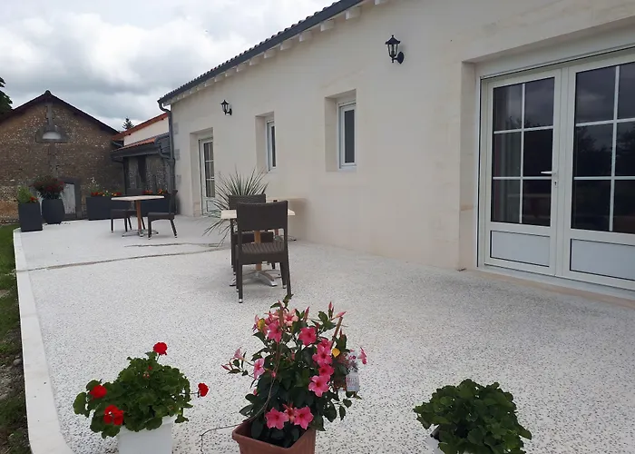 Domaine D' Arcalis Bed and breakfast 3*