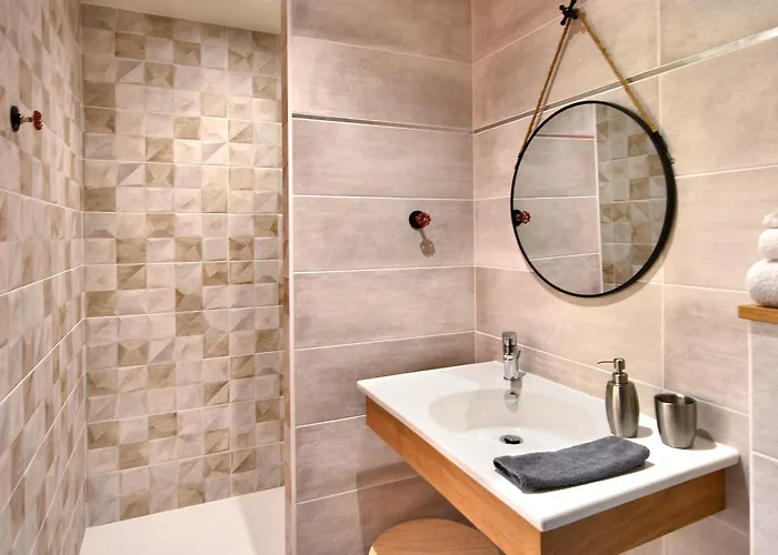 Domaine D' Arcalis Bed and breakfast